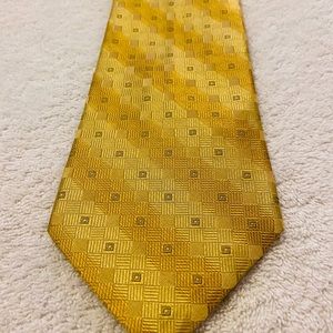 Brand New Trendy Tie By PAUL DIONE